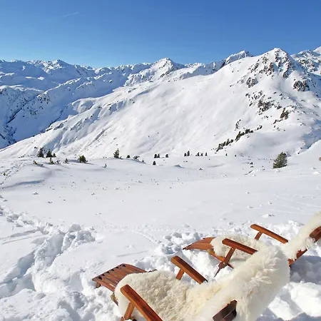 Apartment Scenic In Zell Am Ziller Gerlosberg With Garden Rohrberg